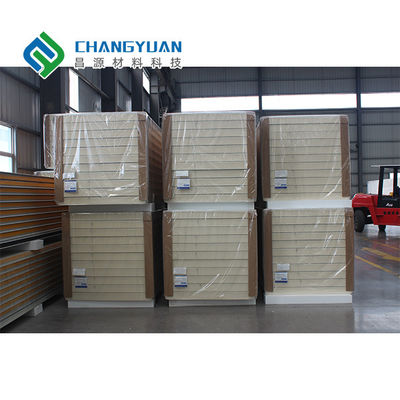 50mm PU لوحة الجدار ساندويتش ألواح البولي يوريثين المعزولة الهيكلية خفيفة الوزن