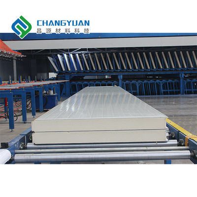 50mm PU لوحة الجدار ساندويتش ألواح البولي يوريثين المعزولة الهيكلية خفيفة الوزن