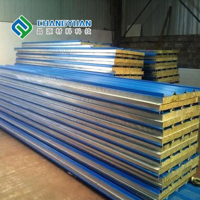 ورقة ساندويتش 50mm-200mm لتسقيف سطح PVC / SMP / PVF