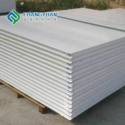 ورقة ساندويتش 50mm-200mm لتسقيف سطح PVC / SMP / PVF