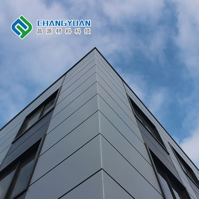 جدار لوحة PU لمركز التصنيع الميكانيكي