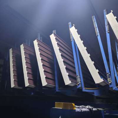 لوح سقف جريت وول من سبائك الألومنيوم والمغنيسيوم والمنغنيز بسمك 45/65/95 مم وعرض 950 مم وعمر افتراضي 50 عامًا