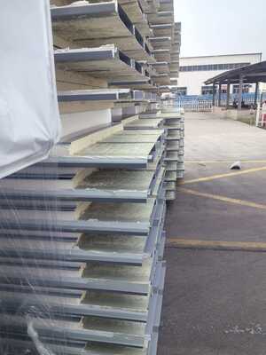 لوحة ساندوتش للغرف النظيفة المقاومة للحريق والماء مع سماكة قابلة للتخصيص للبيئات عالية النظافة