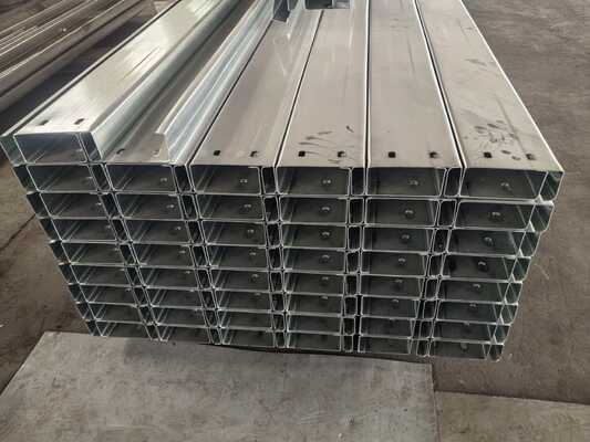 حرارة الغطس المعدن المسالك البناء بورلين مع الطول قابلة للتخصيص و 40-275g Zn طبقة لمتانة متفوقة