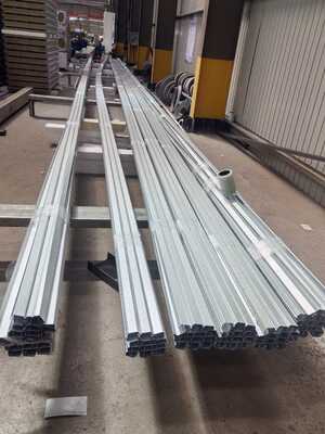 ألواح سندويتش الصوف الصخري ألواح حائط غرفة نظيفة وحدات حائط غرفة نظيفة ألواح حائط غرفة نظيفة